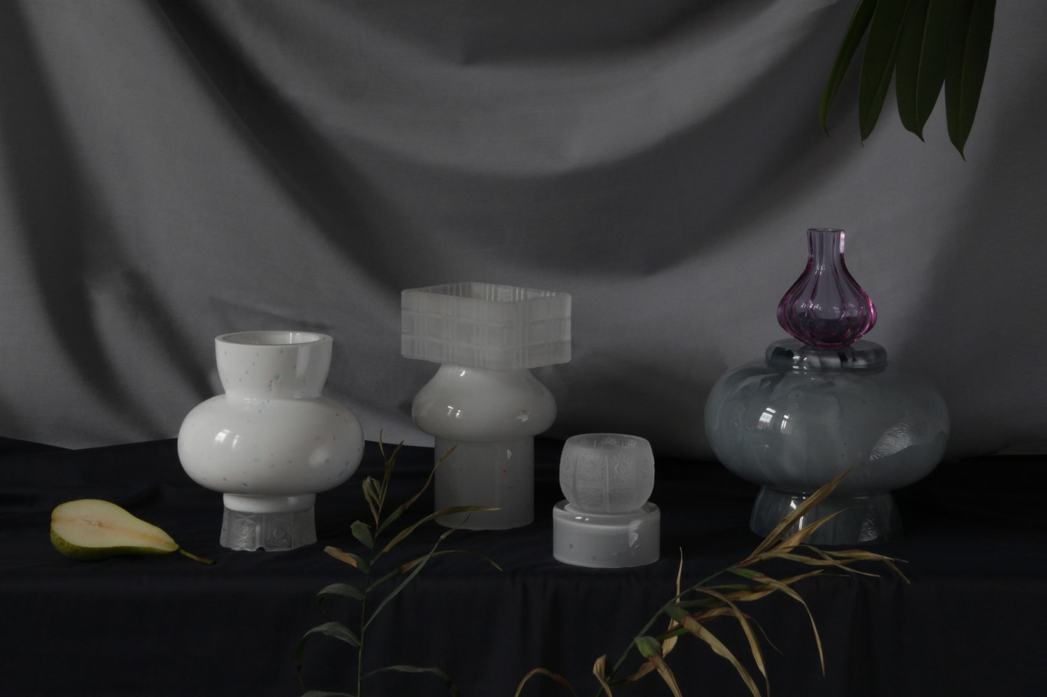 Heritage Contemporary Glass Objects made by Jiri Krejcirik in Studio