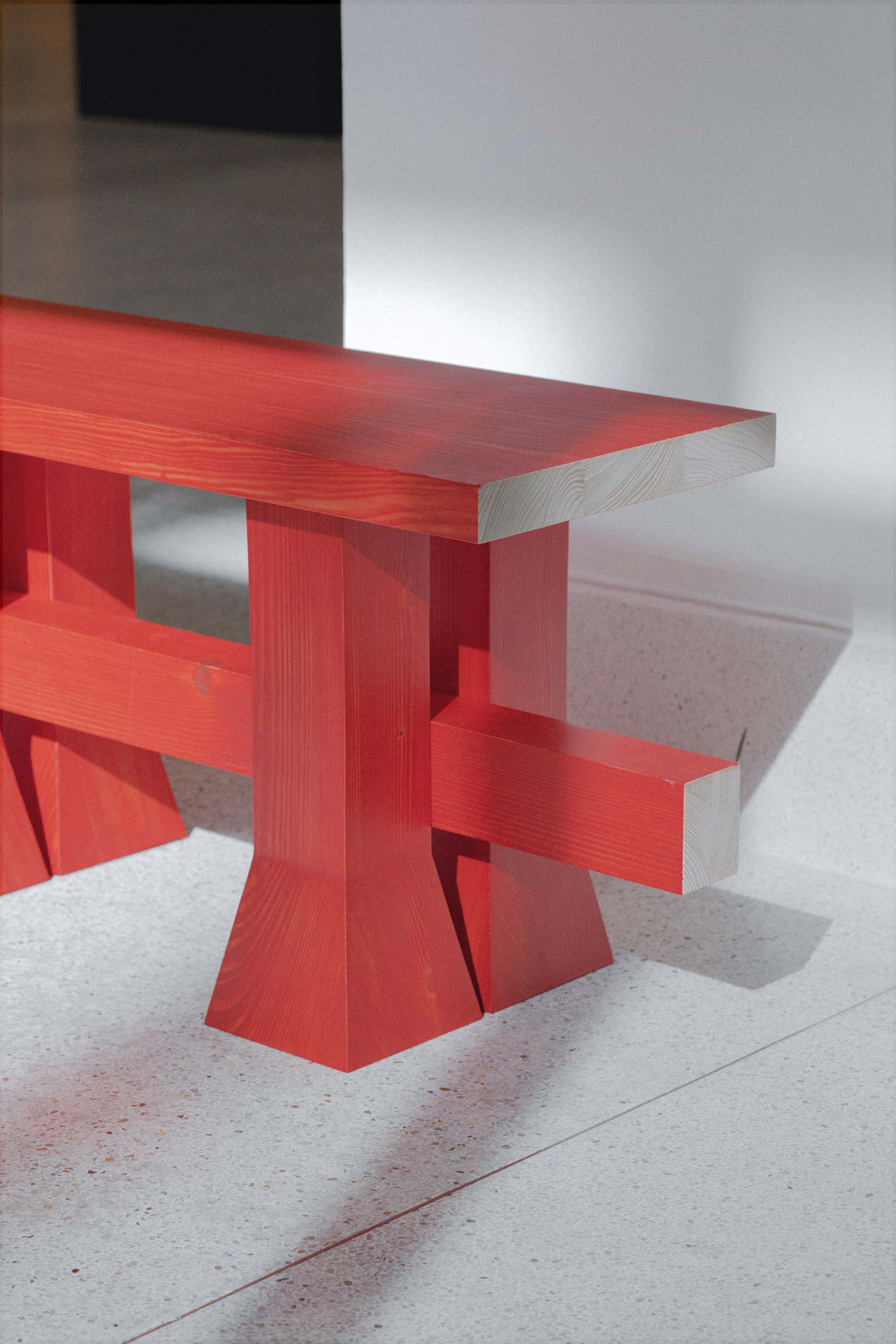 detail-Arnaud-red-wooden-bench-by-Jiri-Krejcirik-05